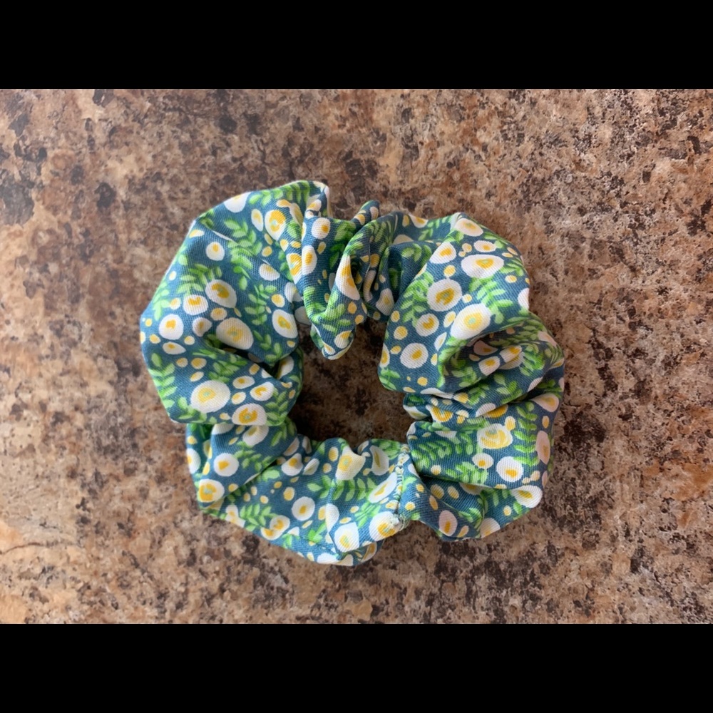 Scrunchies - Picture 2 of 2